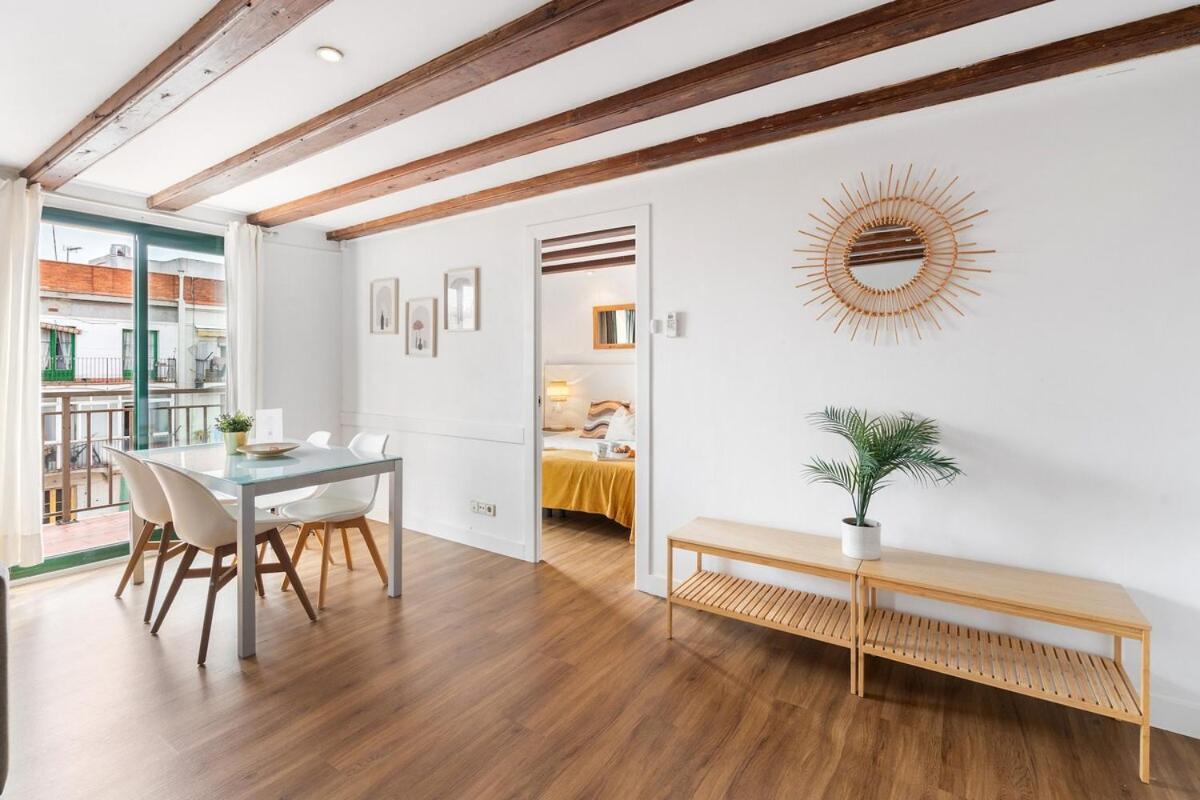 Lodging Apartments Liceu G1 Barcellona Esterno foto