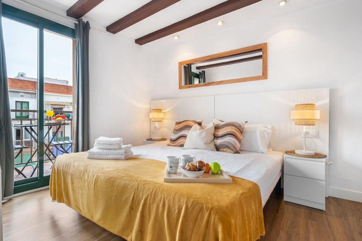 Lodging Apartments Liceu G1 Barcellona Esterno foto